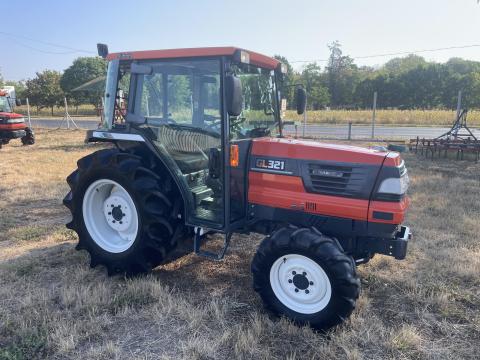 Akciós Kubota 33LE PowerShift Ingyenes Szállítás Leszervizelve yanmar iseki carraro goldoni agt tz4k rába shibaura hinomoto mitsubishi john deere japán kistraktor traktor Akciós Kubota 33LE PowerShift Ingyenes Szállítás Leszervizelve yanmar iseki carraro goldoni agt tz4k rába shibaura hinomoto mitsubishi john deere japán kistraktor traktor