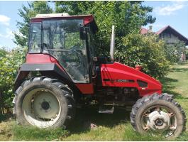 Használt mezőgazdasági traktor