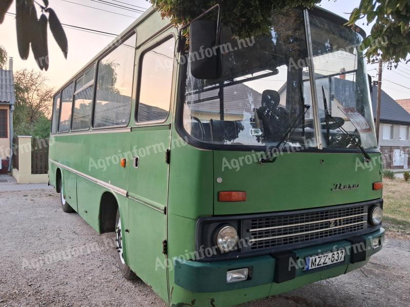 IKARUS 211-es