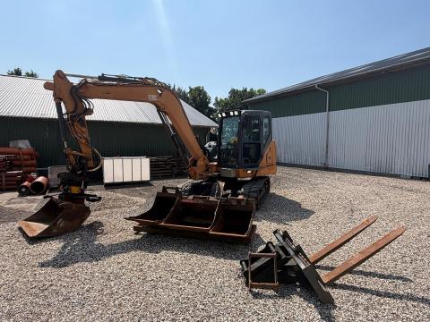 Excavator Case CX80C