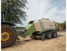 Krone Big Pack 1290 szögletes bálázó