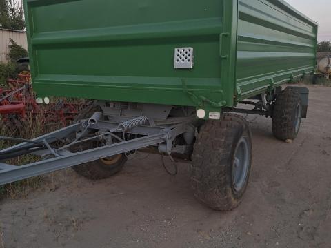 IFA HW 8011 billenős pótkocsi