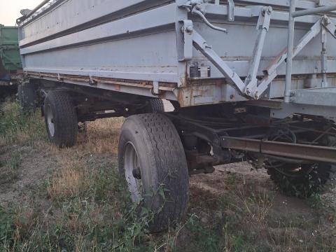 IFA HW 8011 billenős pótkocsi