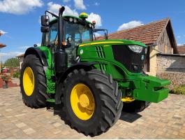 Újszerű John Deere 6195M traktor RTK automata kormányzás