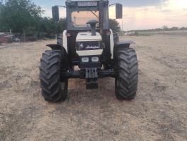 Lamborghini traktor eladó