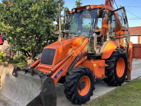 Fiat-Kobelco FB 100.2