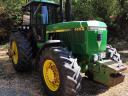 4650 John Deere, 4200 üzemóra, rendszámmal