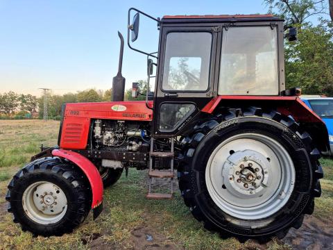 Mtz 892 traktor új gumikkal