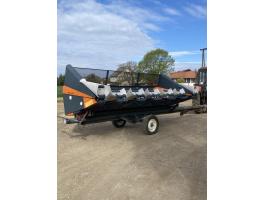 Nas 676 napraforgó asztal