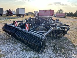 Új Helagro BTH 4.0 félig függesztett tárcsa (4 650 kg) – raktárkészletről ékgyűrűs hengerrel