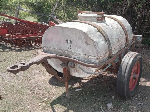 Vizes lajt 400 literes Vizes lajt 400 literes
