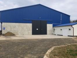 KIADÓ 1250 m2 -es RAKTÁR NYÍREGYHÁZÁN MEZŐGAZDASÁGI CÉLRA IS