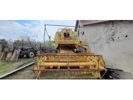 New Holland Clayson 1520 gabonakombájn gabonavágóasztallal – Tompa