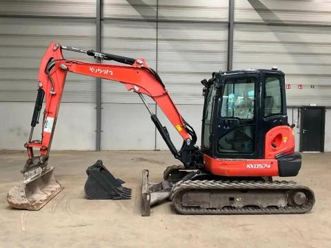 Kubota KX057-4 / 2015 / 3 433 üzemóra / Lízing 20%-tól Kubota KX057-4 / 2015 / 3 433 üzemóra / Lízing 20%-tól