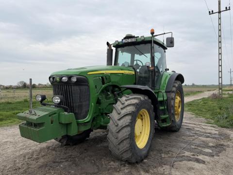 John Deere 8120 John Deere 8120