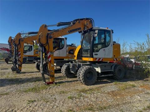 Liebherr A913 Compact / 2020 / 3 670 üzemóra / Lízing 20%-tól