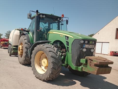 John Deere 8530-as,  2009-es évjáratú,  360 LE