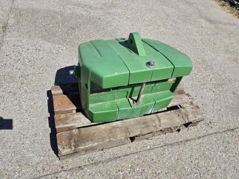 John Deere acél tömbsúly 900 kg John Deere acél tömbsúly 900 kg