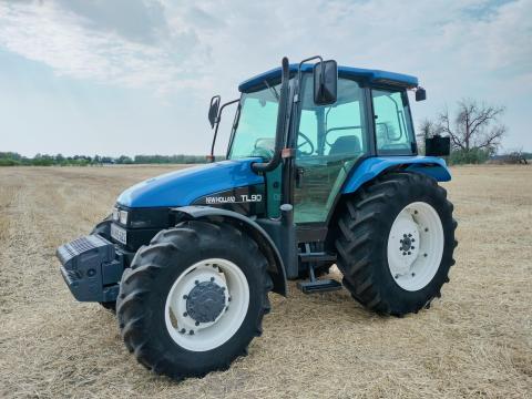 New Holland TL 90