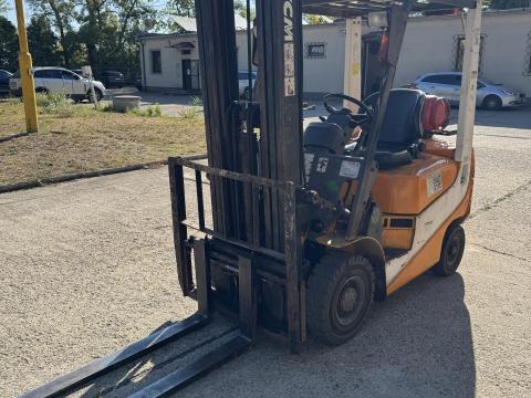 TCM FG 15T19 LPG targonca TCM FG 15T19 LPG targonca