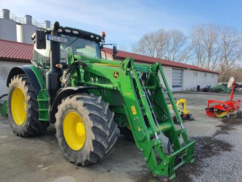 John Deere 6215R TLS, AUTOQUAD PLUS ECO váltós! + Gyári homlokrakodó John Deere 6215R TLS, AUTOQUAD PLUS ECO váltós! + Gyári homlokrakodó