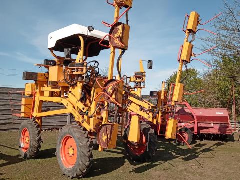 Castrix S4 4 hengeres címerező deutz motorral Castrix S4 4 hengeres címerező deutz motorral