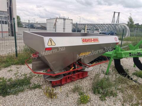Grass-Rol Master 1200L rozsdamentes műtrágyaszóró (raktárkészletről) Grass-Rol Master 1200L rozsdamentes műtrágyaszóró (raktárkészletről)