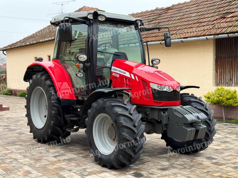 Massey Ferguson 5609 Dyna-4 traktor