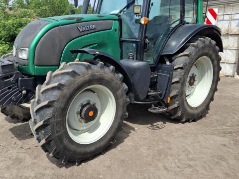 Valtra eladó, 124 lóerős, MTZ beszámítással Valtra eladó, 124 lóerős, MTZ beszámítással