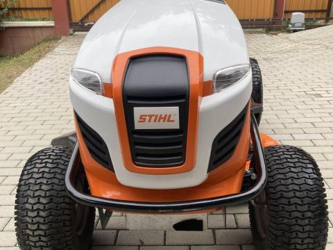 Stihl fűnyíró traktor Stihl fűnyíró traktor