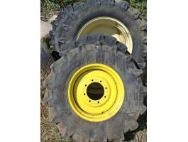 John Deere szerelt kerékszett 6000-es szérián volt