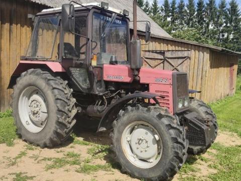 Belarus MTZ 892.2 - Adásvételivel vagy EU adószámmal 0%Áfa-Leszállítva Belarus MTZ 892.2 - Adásvételivel vagy EU adószámmal 0%Áfa-Leszállítva