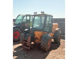 JCB 525-50 teleszkópos rakodó,  5 méteres gém,  2,5 tonna teherbírás,  2005-ös évjárat