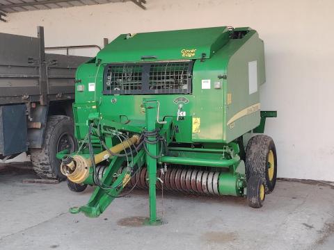 John Deere 623 MultiCrop bálázó 2014-es évjárat John Deere 623 MultiCrop bálázó 2014-es évjárat