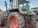 Fendt F395GT homlokrakodóval szerelve,  front hidraulikával és TLT-vel
