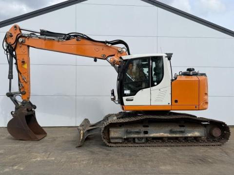 Liebherr R920 Compact / 2017 / 6 227 üzemóra / Lízing 20%-tól Liebherr R920 Compact / 2017 / 6 227 üzemóra / Lízing 20%-tól