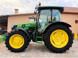 John Deere 5100M traktor
