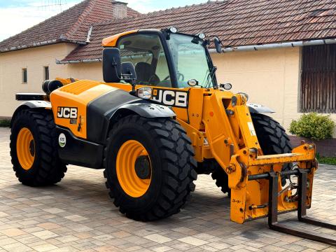 JCB Loadall 541-70 AGRIPUPER teleszkópos rakodógép
