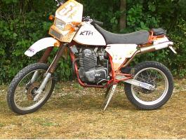 KTM GS 500-as, 4 ütemű, Rotax motoros endúró motorkerékpár, motorhibásan, papírok nélkül Tapolcán