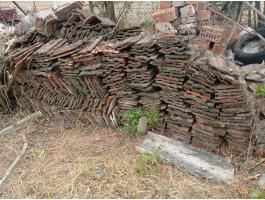 Használt tetőcserepek Kiskunfélegyházán, kb. 300-400 db