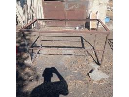 Vas asztalkeret Kiskunfélegyházán 1600 mm x 860 mm x 810 mm
