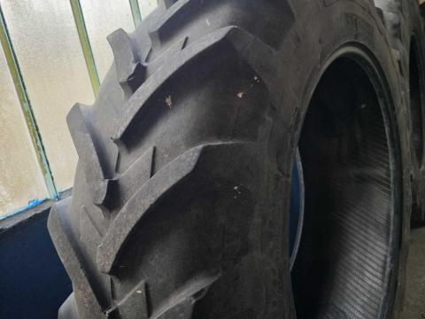 MICHELIN 420/85 R38 2db gumiköpeny MICHELIN 420/85 R38 2db gumiköpeny