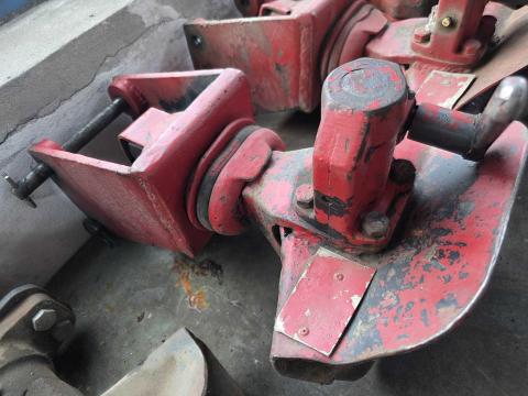 4db mtz pótkocsi vonófej 4db mtz pótkocsi vonófej