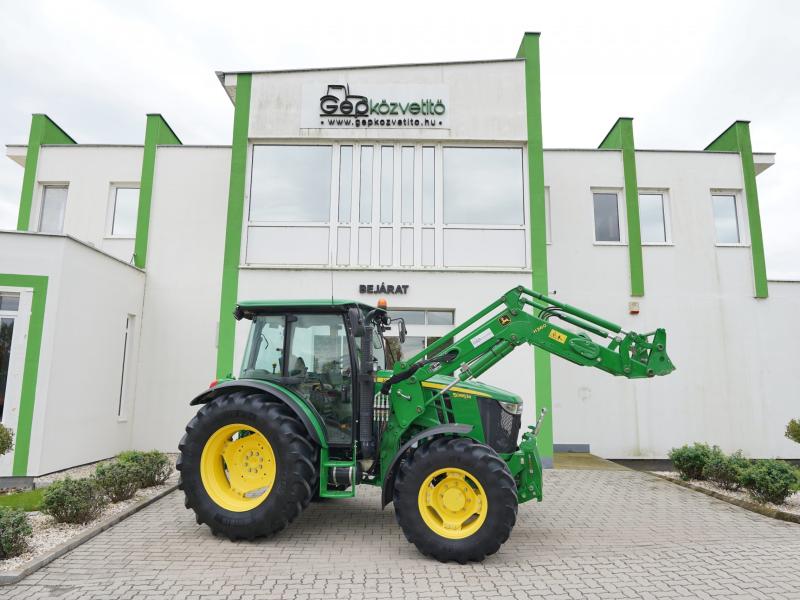 JOHN DEERE 5085M traktor + H260 Homlokrakodó, KÉSZLETEN, KEDVEZŐ ÁRON! 