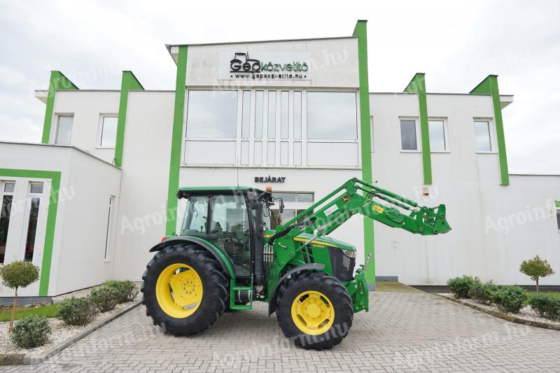 JOHN DEERE 5085M traktor + H260 Homlokrakodó, KÉSZLETEN, KEDVEZŐ ÁRON! 