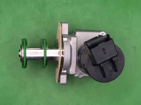 DZ109969 // DZ123150 – JOHN DEERE EGR SZELEP OE., KÉSZLETEN, KEDVEZŐ ÁRON! DZ109969 // DZ123150 – JOHN DEERE EGR SZELEP OE., KÉSZLETEN, KEDVEZŐ ÁRON!