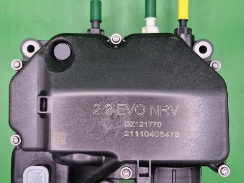 DZ111283 / DZ121770 – JOHN DEERE ADBLUE SZIVATTYÚ OE., KÉSZLETEN, KEDVEZŐ ÁRON! 