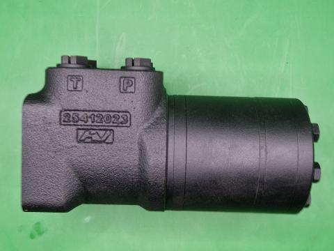 AL218961 – JOHN DEERE KORMÁNYORBIT OE., KÉSZLETEN, KEDVEZŐ ÁRON! 