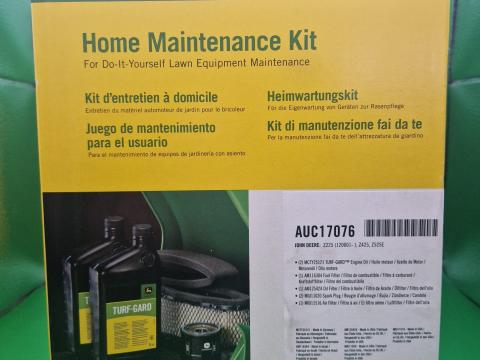 AUC17076 – JOHN DEERE KARBANTARTÓ KÉSZLET OE., KÉSZLETEN, KEDVEZŐ ÁRON! 