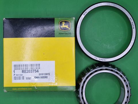 RE203754 – JOHN DEERE CSAPÁGY OE., KÉSZLETEN, KEDVEZŐ ÁRON! RE203754 – JOHN DEERE CSAPÁGY OE., KÉSZLETEN, KEDVEZŐ ÁRON!